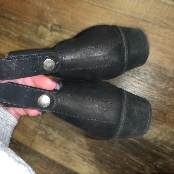 Steve Madden Booties - Picture 4 of 6